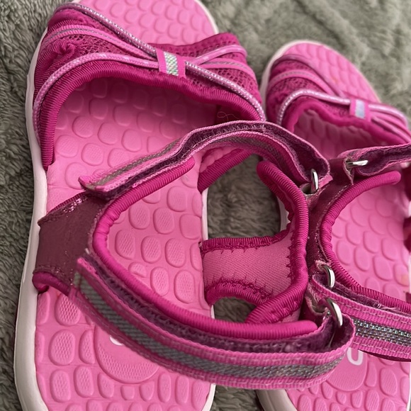 🆕 Girls So Size 3 Water Sandals 🩴 - Picture 4 of 8